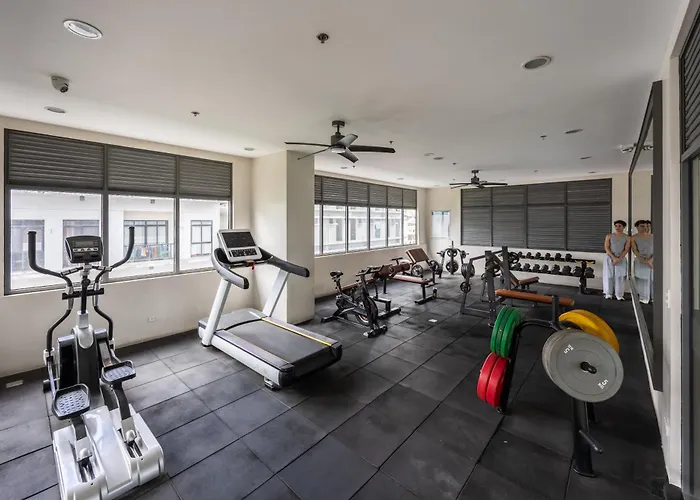 Rn Modern Near It Park, Gym & Pool Apartment