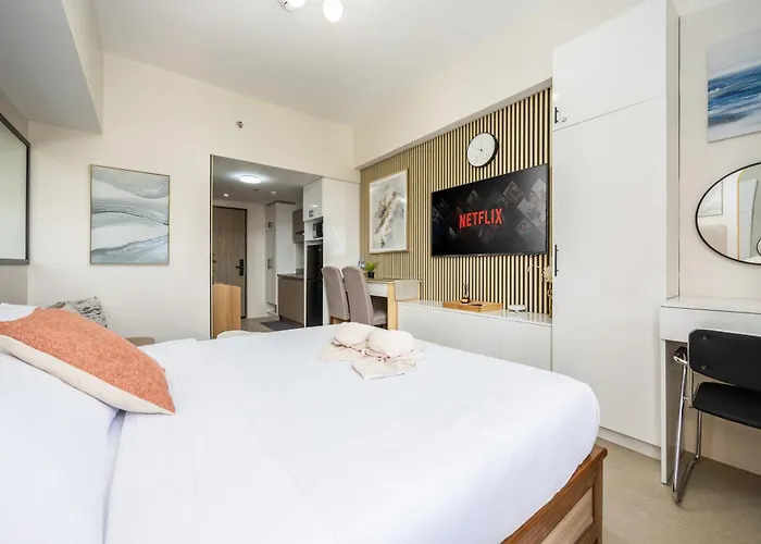 Rn Modern Near It Park, Gym & Pool Apartment Cebu